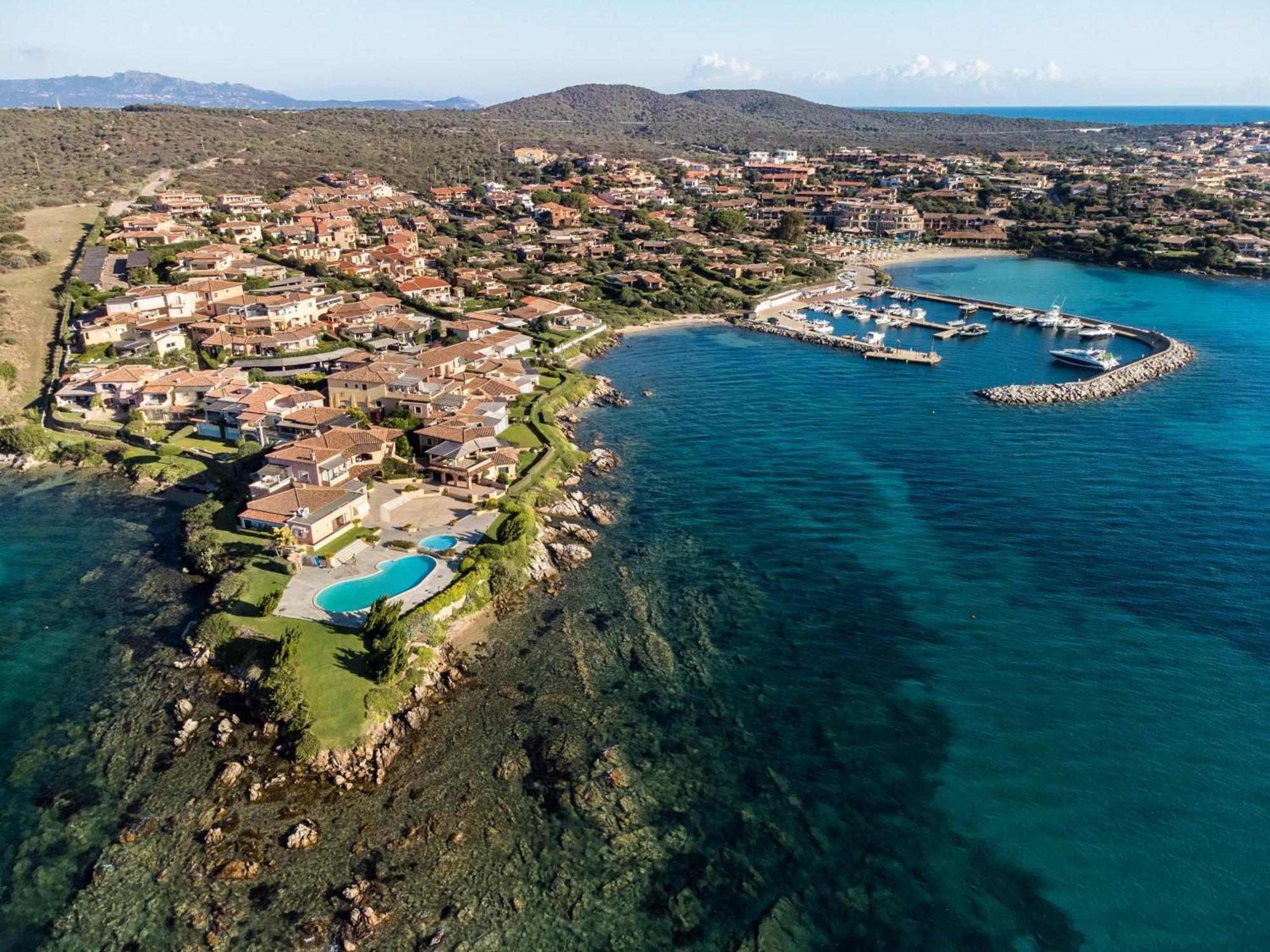 S'Abba Seafront Apartments - Your House In Sardinia Golfo Aranci Esterno foto