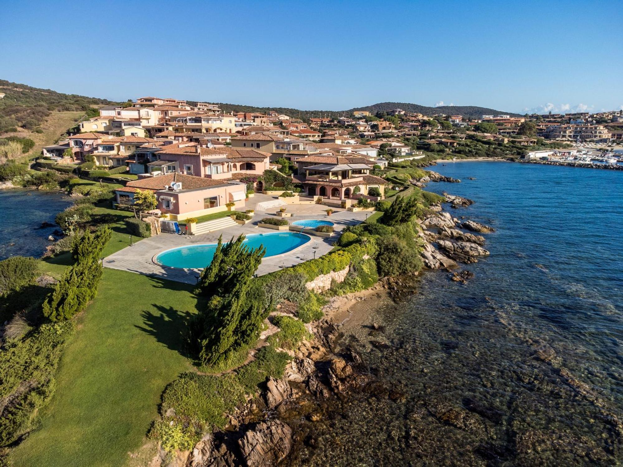 S'Abba Seafront Apartments - Your House In Sardinia Golfo Aranci Esterno foto