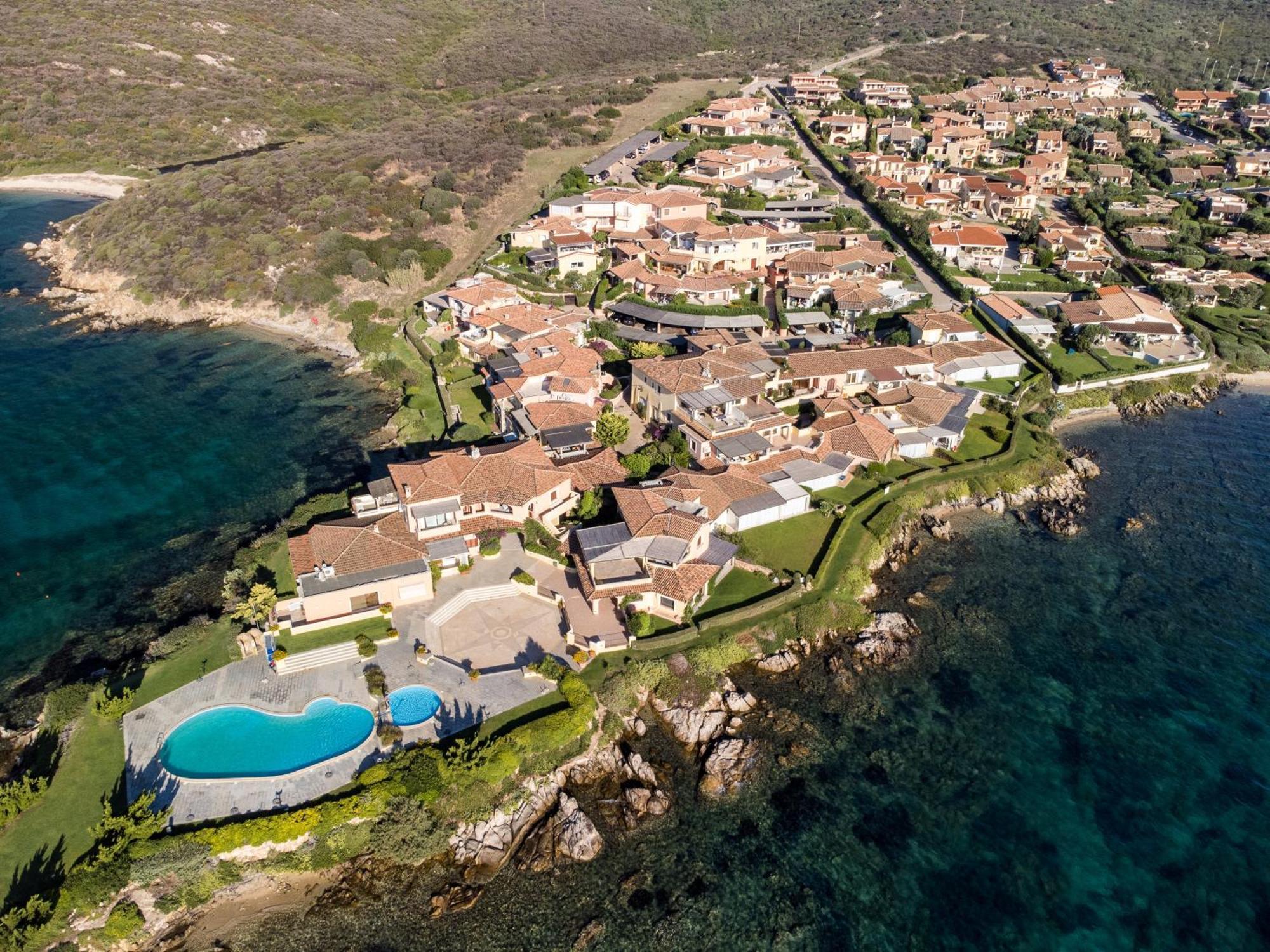 S'Abba Seafront Apartments - Your House In Sardinia Golfo Aranci Esterno foto