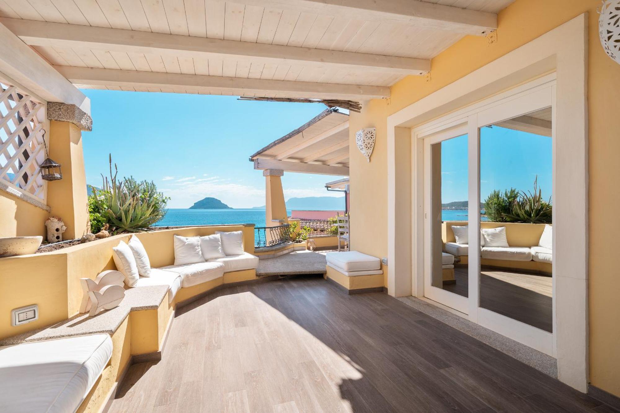 S'Abba Seafront Apartments - Your House In Sardinia Golfo Aranci Esterno foto